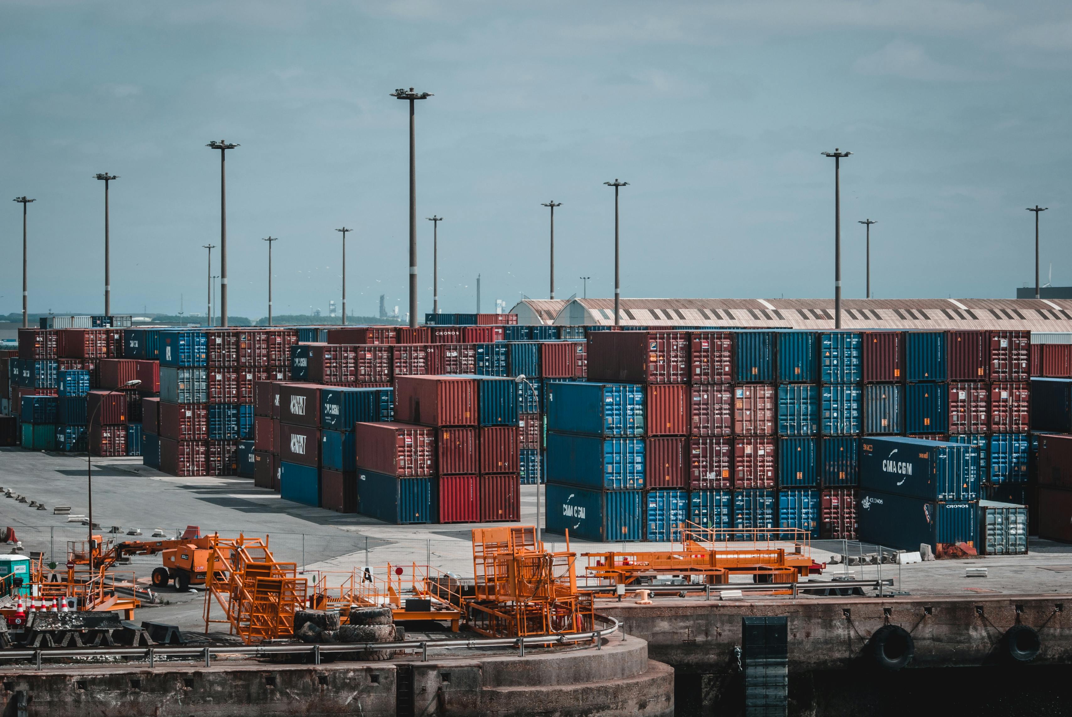 Aplicación de la Línea de producción de stretch film totalmente automática en embalaje de exportación