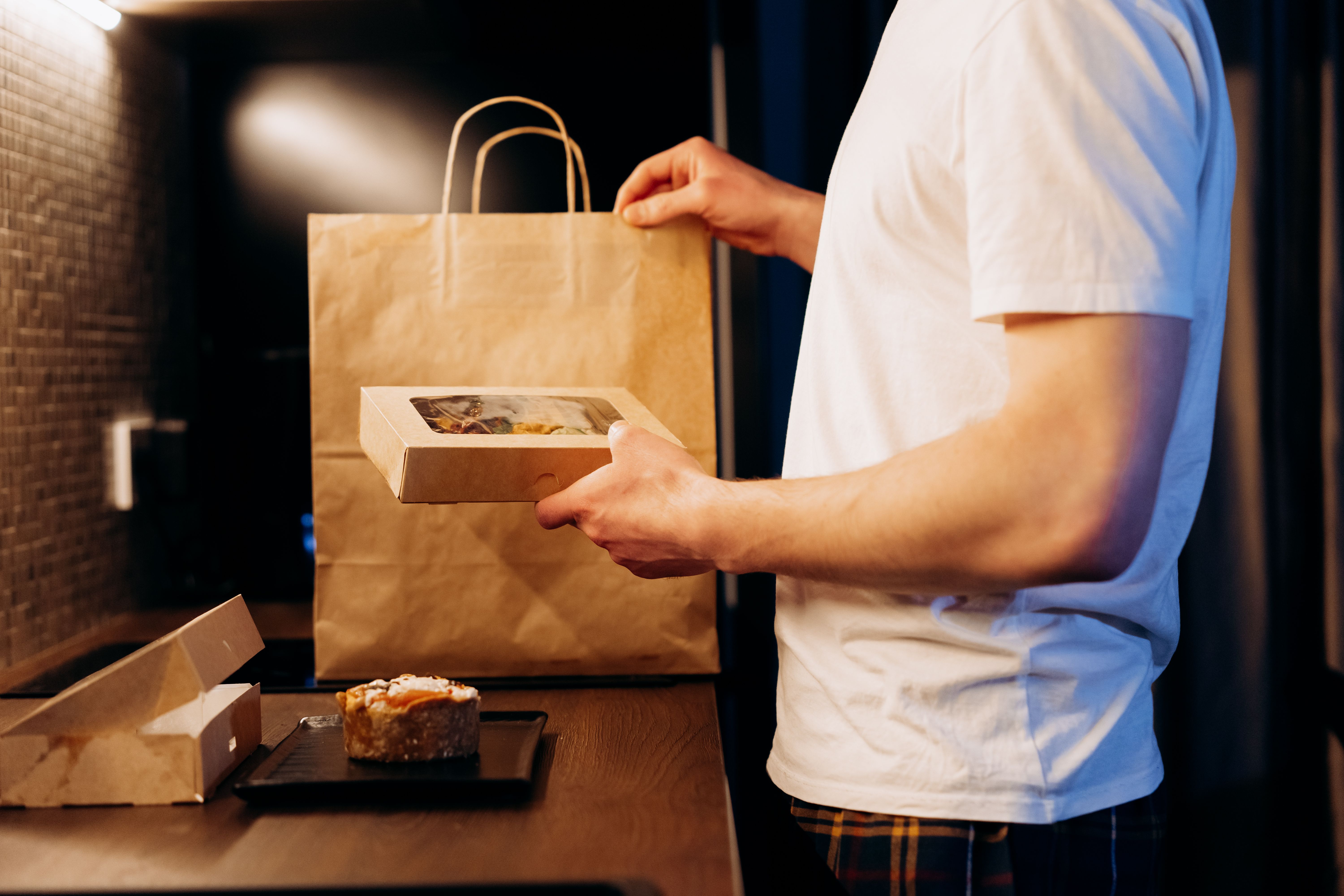 Food Packaging Box Production Trends with Semi-Automatic Corrugated Folding and Gluing Machine